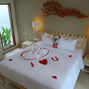 Kubu Garden & Nusa Dua Nusa Dua